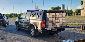 Polícia Civil apreende 328 pacotes de cloridrato de cocaína