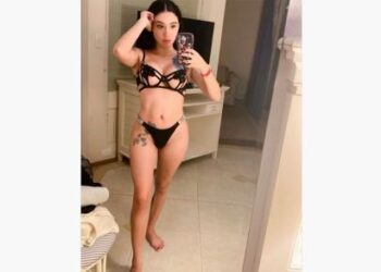 MC Chinesa cumpre promessa com foto de lingerie transparente