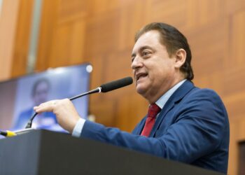 Deputado Sebastião Rezende quer proibir banheiros unissex em estabelecimentos de MT