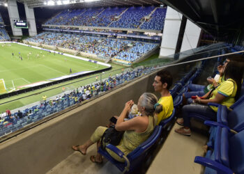 Setasc abre inscrições para sorteio que levará autistas ao jogo do Cuiabá contra Corinthians na Arena Pantanal