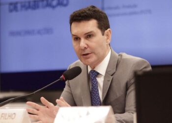 Ministro aceita convite de Mauro e prestigia evento em MT