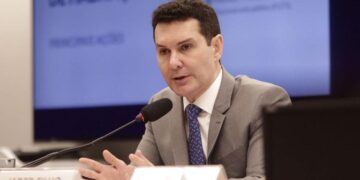 Ministro aceita convite de Mauro e prestigia evento em MT