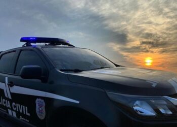 Após investigação da Polícia Civil, PM é preso e outro policial está foragido