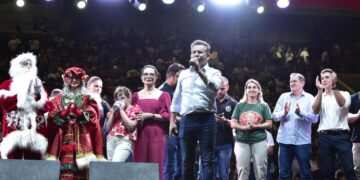 “Agradeço ao Governo por lembrar sempre das comunidades mais carentes e realizar o sonho das crianças”, afirma presidente de bairro