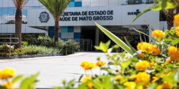 Governo colocou repasses em dia e pagou R$ 2,9 bilhões para a Saúde dos municípios de MT