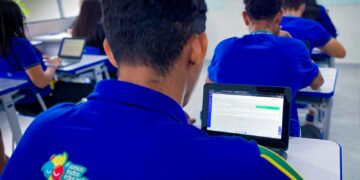 Seduc inicia seleção de estudantes da rede estadual para a 2ª edição de intercâmbio na Inglaterra