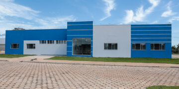 Após 30 anos de abandono, ZPE de Cáceres tem obra concluída