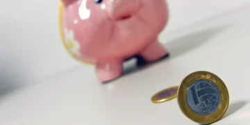 Alunos do Ensino Médio podem receber bolsa a partir de março