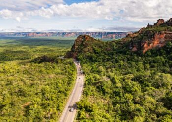 Trânsito no Portão do Inferno está liberado em meia pista