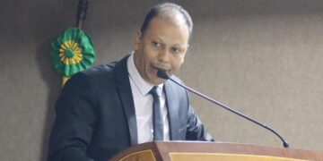 POXORÉU PODERÁ PELA 1ª VEZ NA SUA HISTÓRIA TER UM PROFESSOR COMO PREFEITO