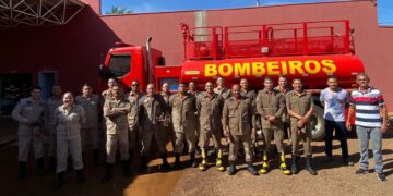 11ª Companhia Independente Bombeiro Militar realiza despedida para subtenente que serviu corporação por mais de 20 anos