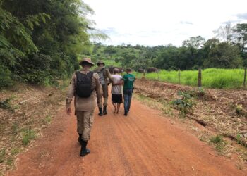 Corpo de Bombeiros Militar localiza idoso que estava desaparecido em região de mata
