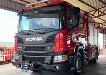 Corpo de Bombeiros reforça Companhia de Pontes e Lacerda com entrega de caminhão