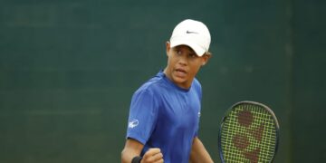 Atleta de 14 anos do programa de bolsa do Governo de MT é convocado para Sul-Americano de Tênis