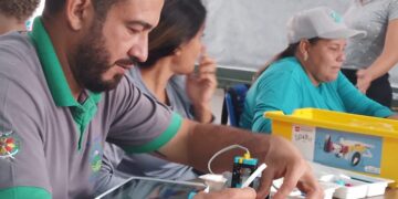 Seduc capacita profissionais de escolas no campo para atuarem em programa de robótica