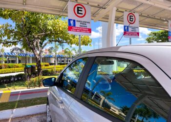 Credencial de estacionamento para idoso pode ser emitida de forma online