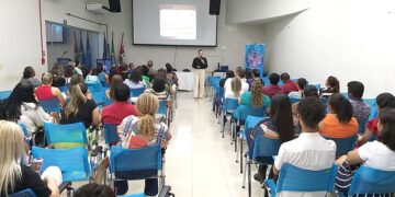 Círculos de paz: Roo inicia formação de facilitadores na rede municipal de educação