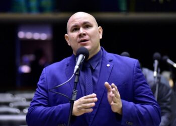 Deputado Abílio cobra efetividade da Defesa Civil em meio a desastres naturais: Urgência na implementação do PL 1.508/2023