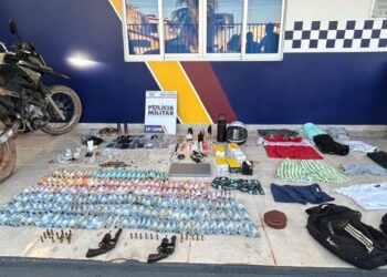 Polícia Militar localiza suspeitos e recupera caminhonete e 28 celulares roubados no Norte de MT