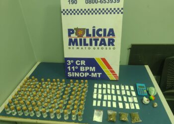 Dona de bar é presa pela Polícia Militar por tráfico de drogas em Sinop