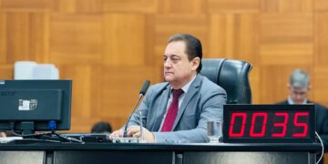 Projeto de autoria do deputado Sebastião Rezende, sobre cuidados íntimos a pacientes internados, é aprovado