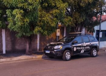 Polícia Civil cumpre mandados contra grupo que atuava com delivery de drogas na região metropolitana