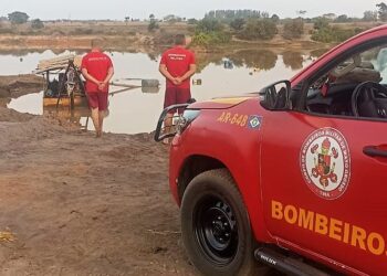 Bombeiros Militares localizam corpo de idoso que se afogou em Tangará da Serra