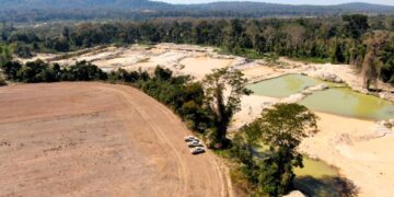 Sema multa infrator e apreende seis motores em operação contra mineração ilegal
