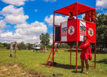 Bombeiros salvam homem que se afogou em rio na Passagem da Conceição em Várzea Grande