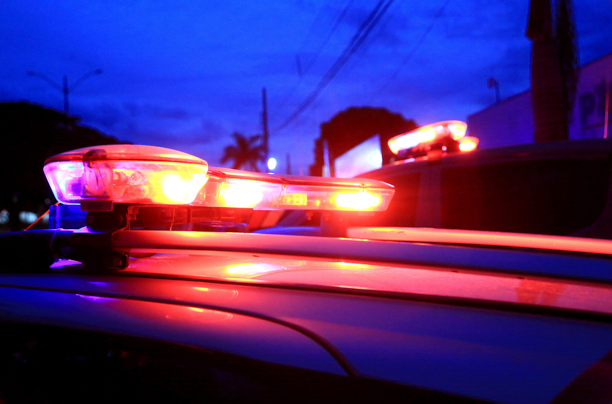 Homem é preso pela PM por agredir enteada de 12 anos em Várzea Grande