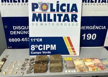 PM prende trio e apreende 86 porções de entorpecentes e munições durante abordagens