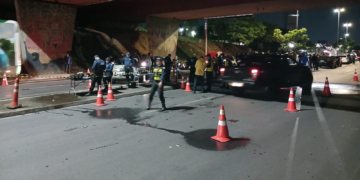 Operação Lei Seca prende 14 condutores embriagados na madrugada deste sábado (02)