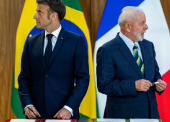 Brasil e França: sistemas políticos diferentes unidos nas disfuncionalidades