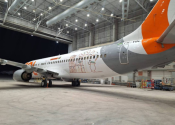 Avião da Gol faz pouso de emergência em Canoas (RS) após falha técnica