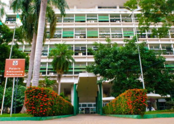 Prefeitura de Cuiabá esclarece contratos de tecnologia e serviços essenciais para a administração municipal