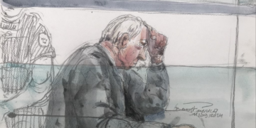 Acusado de estupros em série, ex-marido de Gisèle Pelicot pede perdão à família e ressalta coragem da vítima