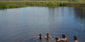 Lagoa dos Índios vira alternativa turística na área urbana de Macapá durante o verão