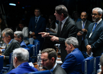 Plenário reconhece barracas da Praia do Futuro (CE) como patrimônio cultural