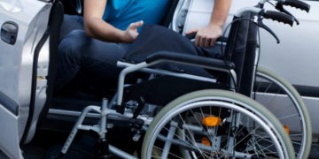 Reforma tributária: texto aprovado prevê restrições à isenção fiscal para carros de pessoas com deficiência