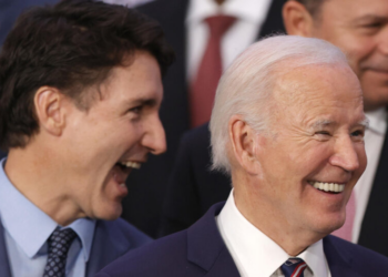 Justin Trudeau deveria renunciar