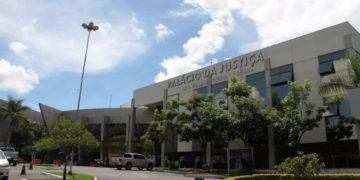 TJ paga R$ 10 mil em bônus de Natal para juízes e  servidores