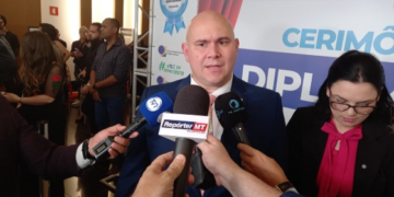 Abilio, vice e vereadores são diplomados em Cuiabá