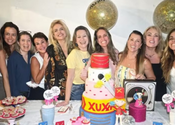 Ex-paquitas se reúnem para celebrar prêmio conquistado: ‘Melhores do Ano Na Telinha’