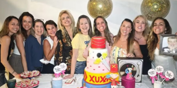 Ex-paquitas se reúnem para celebrar prêmio conquistado: ‘Melhores do Ano Na Telinha’