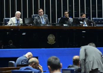 Aprovada transferência de excedentes de conteúdo local em contratos de petróleo