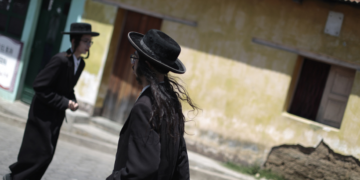 160 crianças são resgatas de seita judaica investigada por abusos na Guatemala