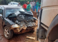 Homem morre em acidente entre carro e carreta em rodovia de MT