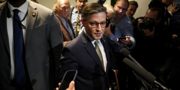 Senado dos EUA aprova projeto de lei para evitar 'shutdown' e texto vai à sanção de Biden