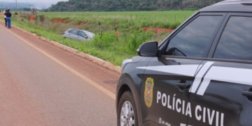 Corpo é encontrado ao lado de carro às margens de rodovia em MT