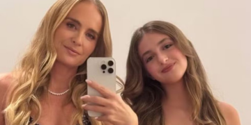 Angélica curte noite de festa com a caçula, Eva, e elogia a filha: ‘Minha parceirinha!